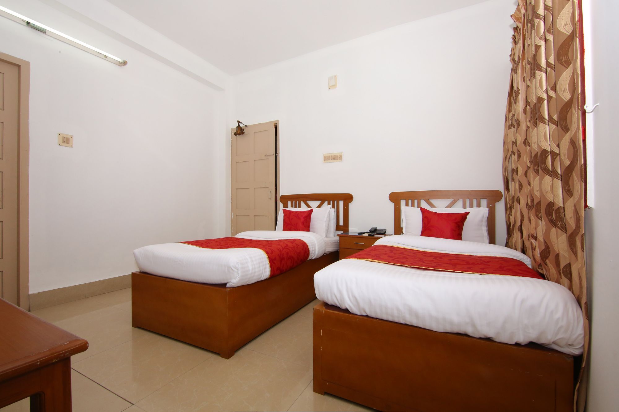 Oyo 6712 Hotel Malabar House Kochi ภายนอก รูปภาพ